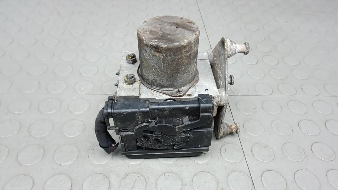 блок ABS Volkswagen Crafter 1 поколение 2009, 2.5 л., дизель, МКПП, микроавтобус, 541519260608 - фото №1