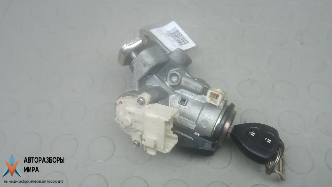 замок зажигания Toyota Auris 1 поколение 2008, 2.0 л., дизель, МКПП, хетчбэк 5 дв. - фото №1