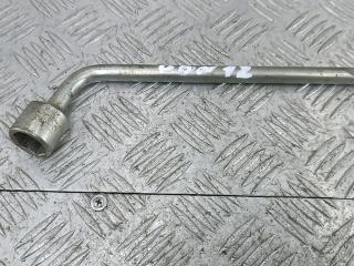 ключ колесный (балонный) Mazda 6 GG [рестайлинг] 2006, 1.8 л., бензин, МКПП, седан