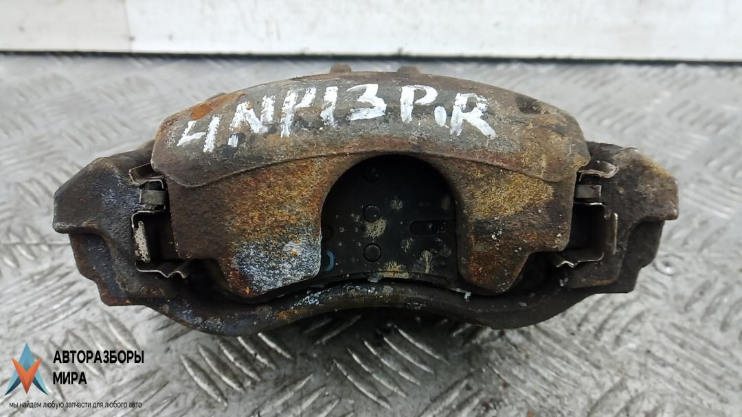 суппорт передний правый Opel Crossland X 1 поколение 2017, 1.6 л., дизель, МКПП, внедорожник 5 дв., 3649086 - фото №1