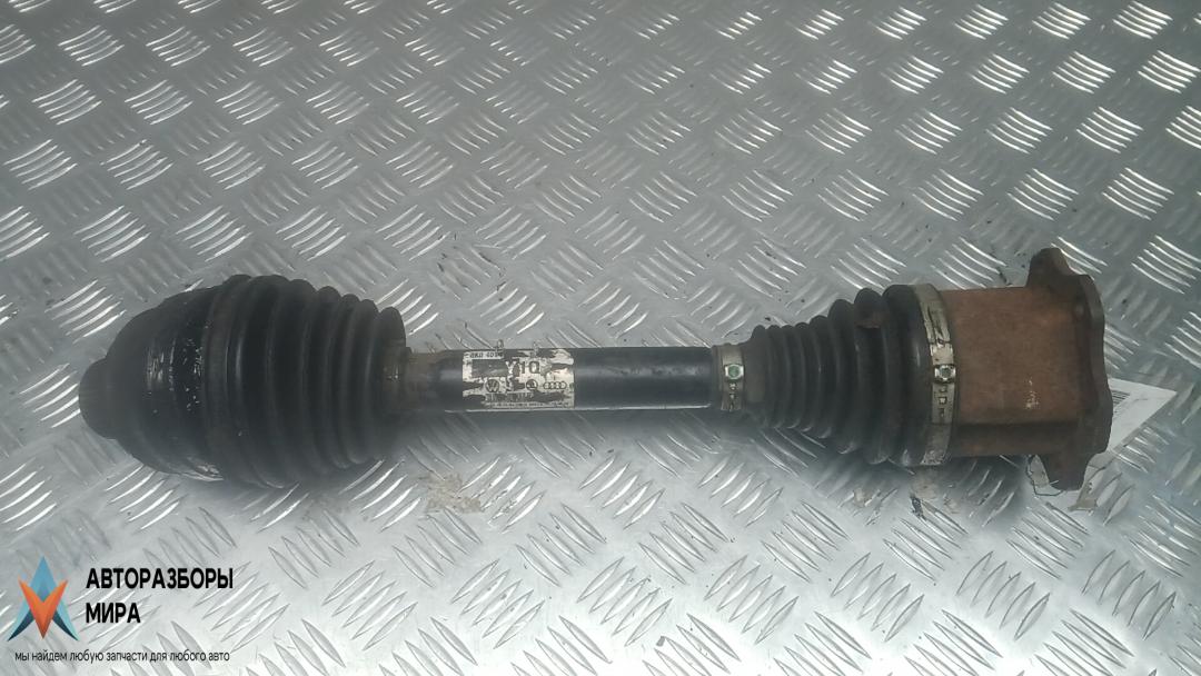 полуось передняя правая (приводной вал, ШРУС) Audi A4 B8/8K 2009, 2.0 л., дизель, МКПП, седан - фото №1