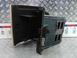 бардачок Land Rover Range Rover 3 поколение [рестайлинг] 2005, 4.4 л., бензин, АКПП, внедорожник 5 дв.