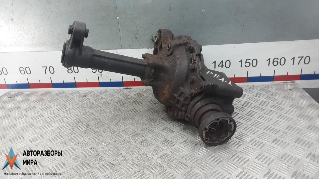 редуктор переднего моста Land Rover Discovery 4 поколение 2010, 3.0 л., SD V6, дизель, АКПП, внедорожник 5 дв., TAG500140, TAU500080 - фото №1