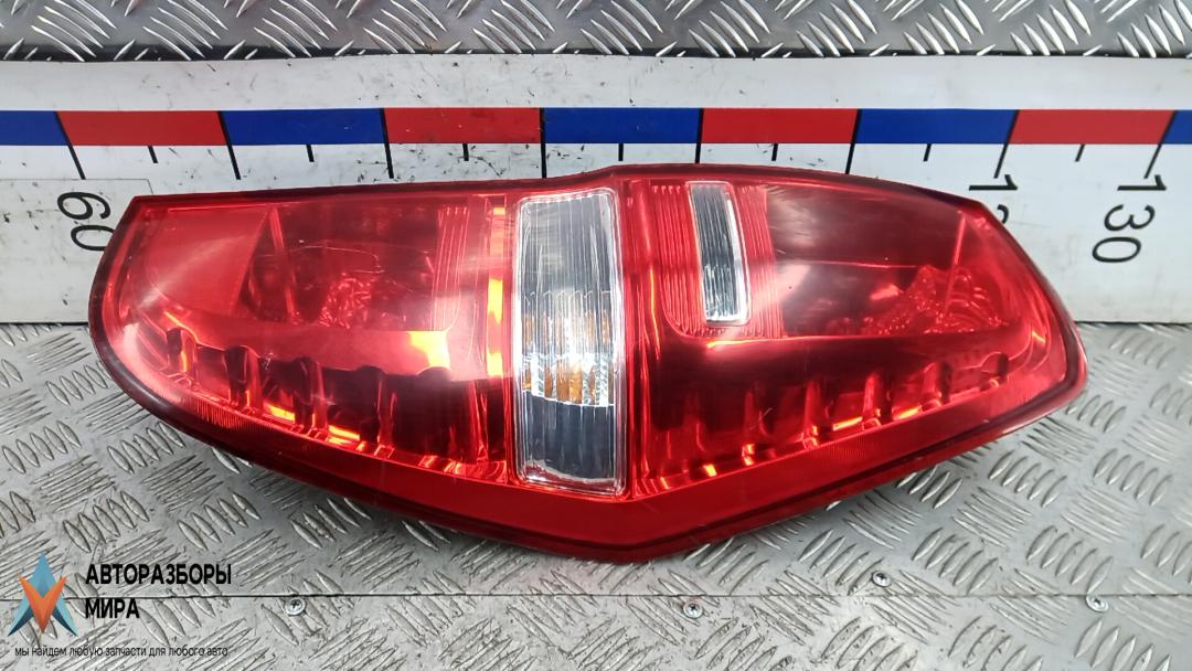 фонарь задний правый Hyundai H-1 Starex 1997 2008, 2.5 л., дизель, МКПП, минивэн - фото №1