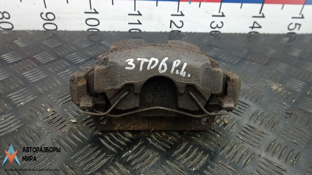 суппорт передний левый Honda Accord 8 поколение 2008, 2.2 л., i-DTEC, дизель, МКПП, седан - фото №1