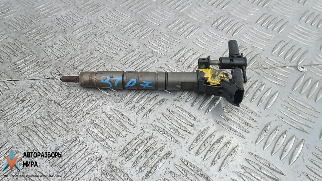 форсунка Hyundai H-1 Starex 1997 2008, 2.5 л., дизель, МКПП, минивэн, 16450RL0G01 - фото №1