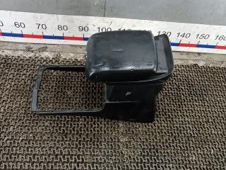 подлокотник Suzuki Grand Vitara 2 поколение [рестайлинг] 2010, 1.9 л., дизель, МКПП, внедорожник 5 дв.