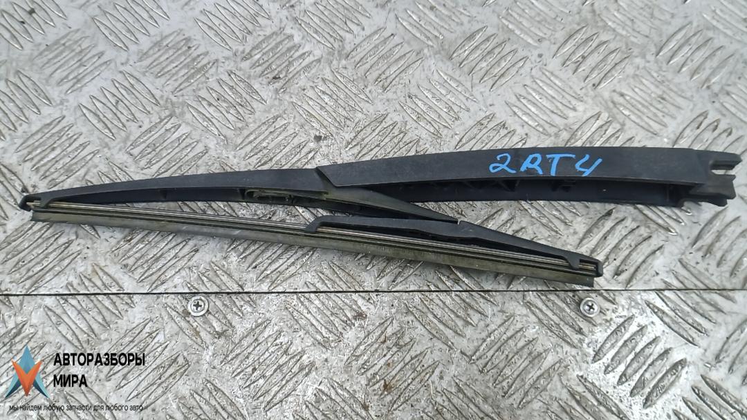 щеткодержатель задний Peugeot 308 T9 2013, 1.6 л., дизель, МКПП, хетчбэк 5 дв. - фото №1