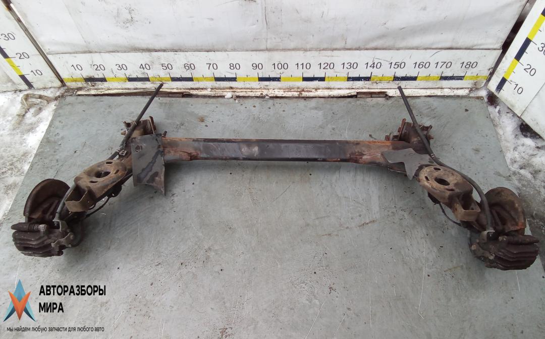 балка задняя Skoda Rapid 1 поколение 2014, 1.6 л., дизель, МКПП, хетчбэк 5 дв., 6R7500051 - фото №1