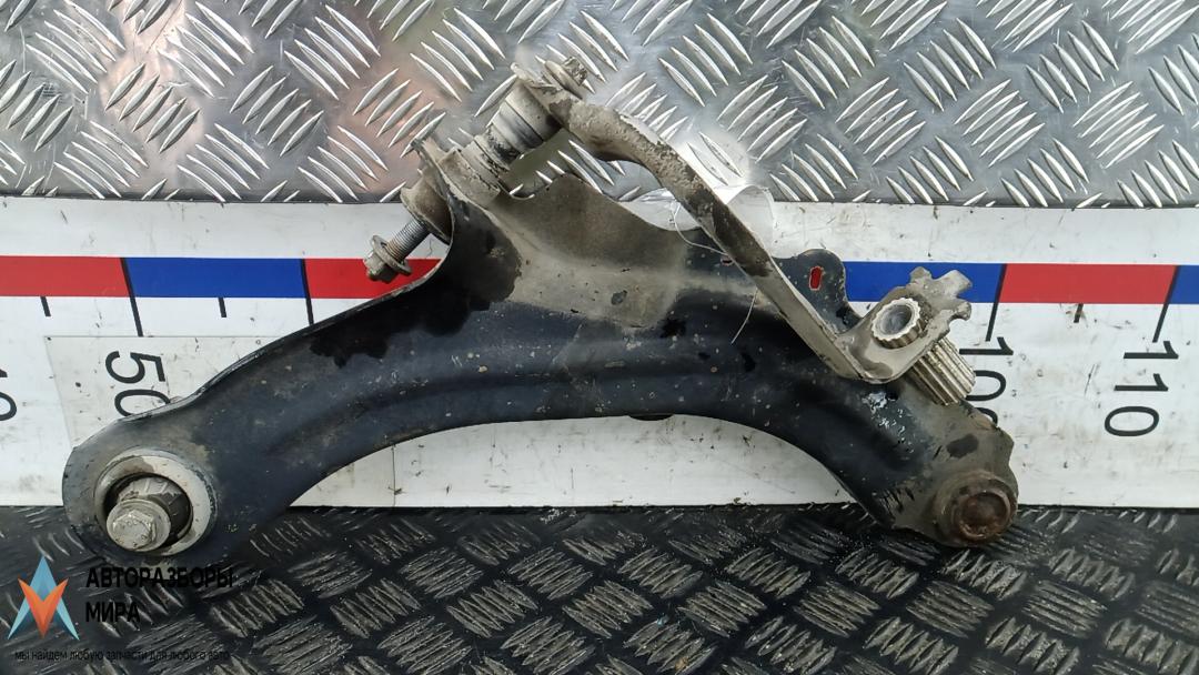 рычаг передний левый Renault Captur 1 поколение 2015, 1.5 л., дизель, МКПП, внедорожник 5 дв. - фото №1