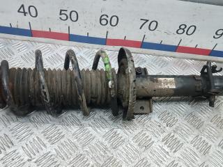 Стойка Skoda Rapid 1 поколение 2014, 1.6 л., дизель, МКПП, хетчбэк 5 дв., 6R0413031BF, 6R0411105D