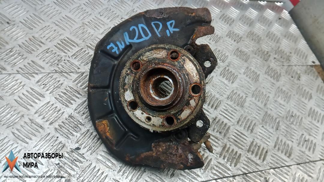 ступица передняя правая Skoda Rapid 1 поколение 2014, 1.6 л., дизель, МКПП, хетчбэк 5 дв., 6R0407621A, 6Q0407256S - фото №1