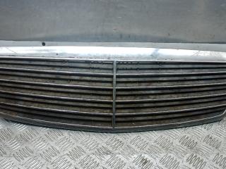 решетка радиатора Mercedes-Benz E-Класс W211/S211 2005, 2.7 л., D E270 CDI, дизель, МКПП, седан