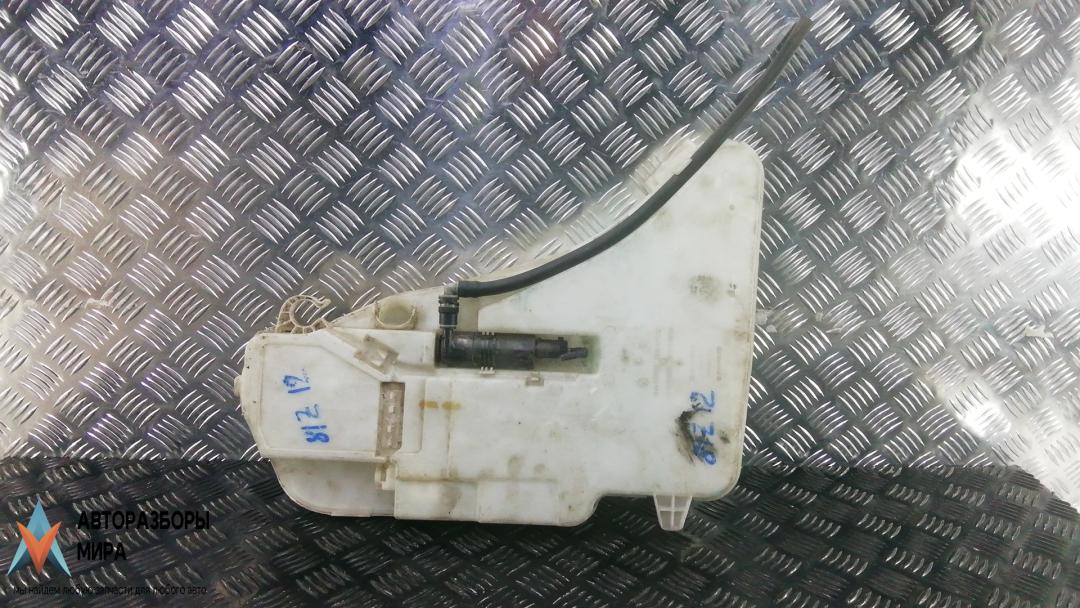 бачок омывателя BMW 5 серия F07/F10/F11 2012, 2.0 л., 520d, дизель, МКПП, седан - фото №1