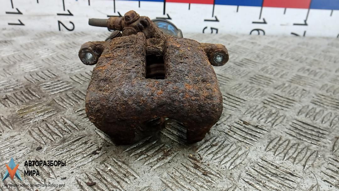 суппорт задний правый Volkswagen Tiguan 1 поколение 2009, 2.0 л., дизель, МКПП, внедорожник 5 дв., 5N0615404 - фото №1