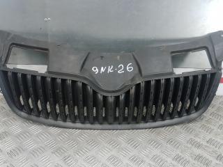 решетка радиатора Skoda Fabia 2 поколение (5J) 2008, 1.2 л., 6V, бензин, МКПП, хетчбэк 5 дв.