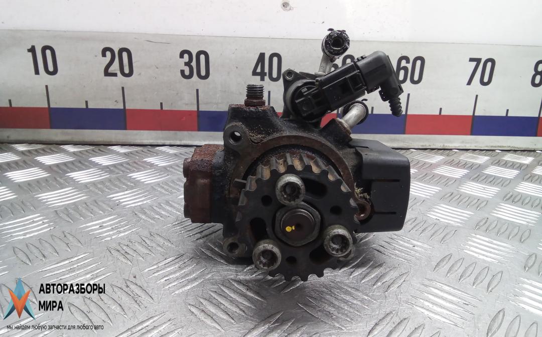 ТНВД Skoda Rapid 1 поколение 2014, 1.6 л., дизель, МКПП, хетчбэк 5 дв., 03L130755AL - фото №1