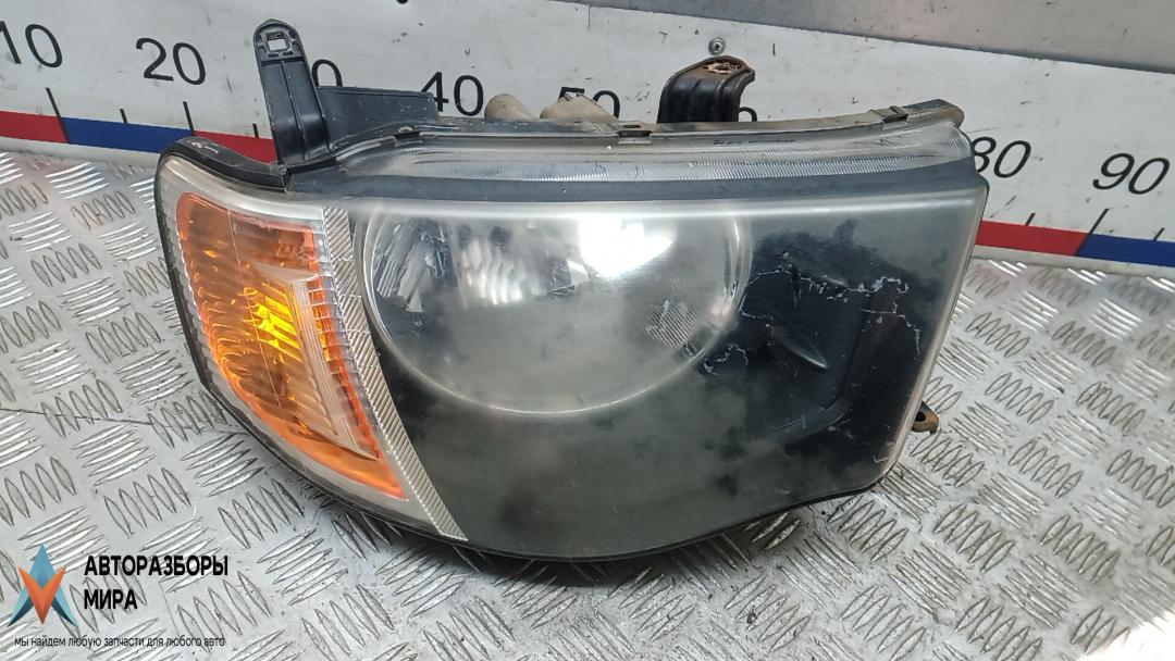 фара правая Mitsubishi L200 4 поколение 2006, 2.5 л., дизель, МКПП, пикап - фото №1