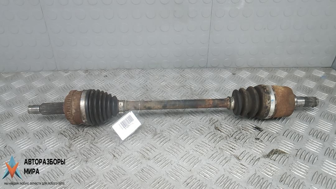 полуось передняя левая (приводной вал, ШРУС) Kia Soul 1 поколение 2010, 1.6 л., бензин, МКПП, хетчбэк 5 дв. - фото №1