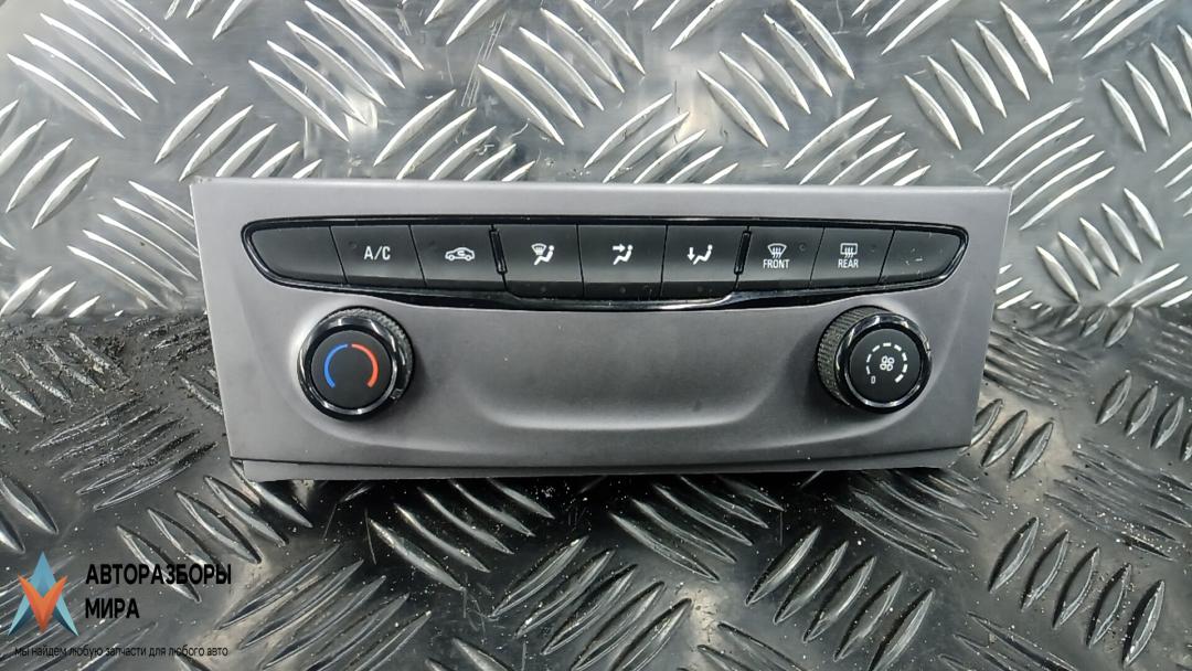 блок управления печки / климат-контроля Opel Astra K 2016, 1.6 л., дизель, МКПП, универсал, 368046467 - фото №1