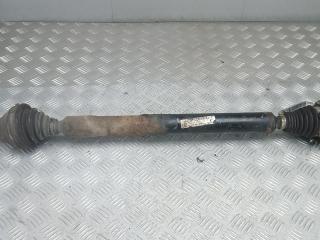 полуось передняя правая (приводной вал, ШРУС) Volkswagen Passat B6 2006, 2.0 л., бензин, МКПП, седан