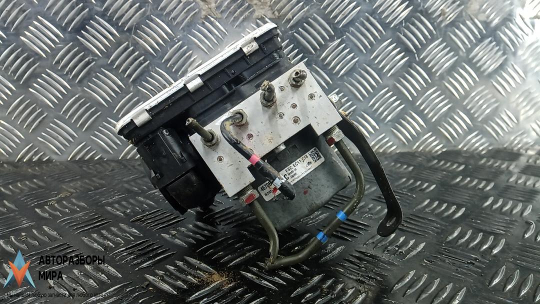 блок ABS Mitsubishi Eclipse Cross 1 поколение 2020, 1.5 л., бензин, МКПП, внедорожник 5 дв., 4670B582 - фото №1