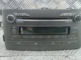 магнитола Toyota Auris 1 поколение 2009, 1.4 л., D-4D, дизель, МКПП, хетчбэк 5 дв., 86120-02520