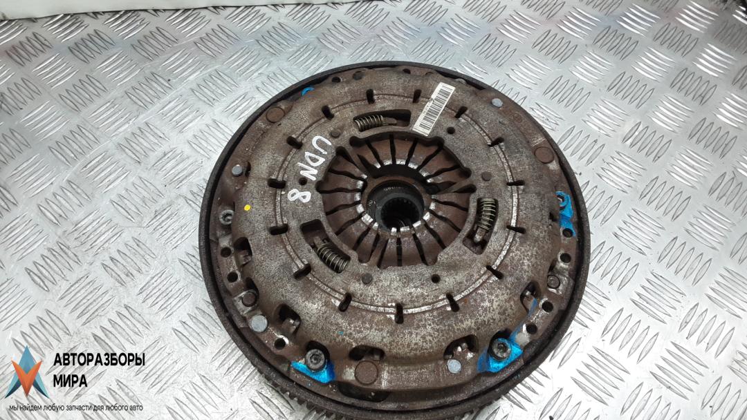 маховик BMW X1 E84 2010, 2.0 л., дизель, МКПП, внедорожник 5 дв. - фото №1