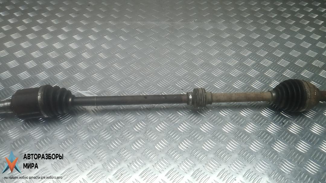 полуось передняя правая (приводной вал, ШРУС) Chrysler Voyager 5 поколение 2009, 2.8 л., дизель, АКПП, минивэн - фото №1