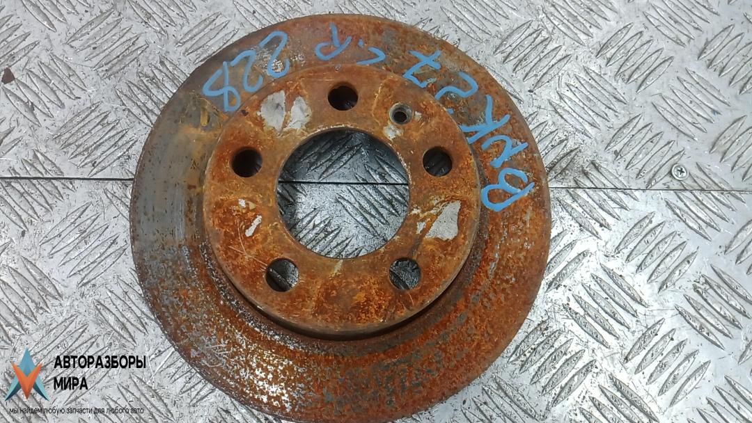 диск тормозной задний Skoda Rapid 1 поколение 2013, 1.6 л., дизель, МКПП, хетчбэк 5 дв., 1J0615601P - фото №1