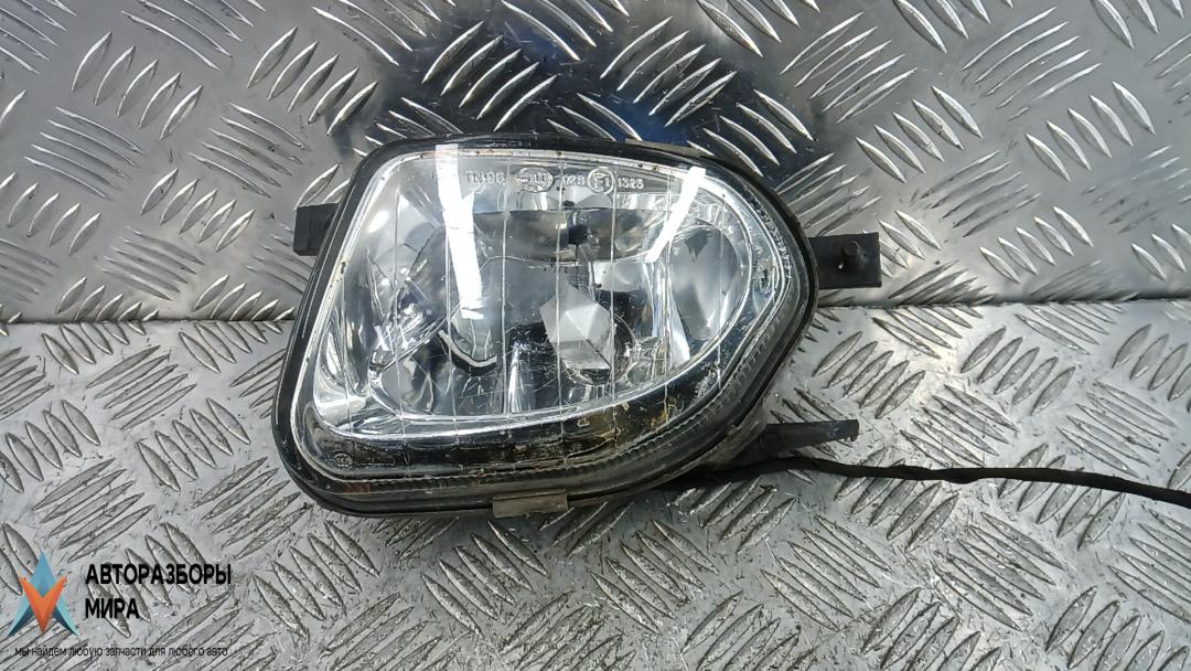 фара левая Mercedes-Benz E-Класс W212/S212/C207/A207 2009, 2.2 л., D E220 CDI, дизель, АКПП, седан - фото №1