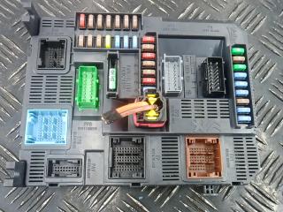 блок комфорта Citroen C4 Picasso 2 поколение 2014, 1.6 л., HDi 8V, дизель, МКПП, минивэн, E1064159