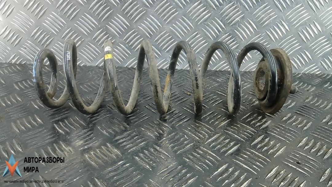 пружина задняя Skoda Octavia 2 поколение (A5) 2007, 1.9 л., D TDI PD, дизель, МКПП, универсал, 1K0511115BE - фото №1