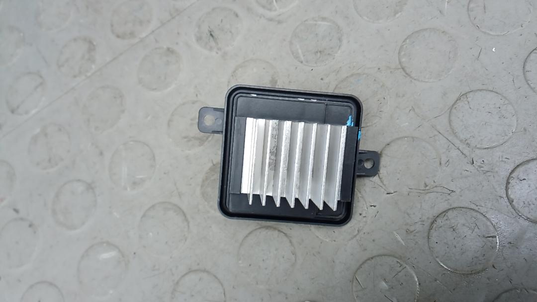 сопротивление печки Citroen C4 Picasso 2 поколение 2014, 1.6 л., дизель, АКПП, минивэн, 332300546 - фото №1