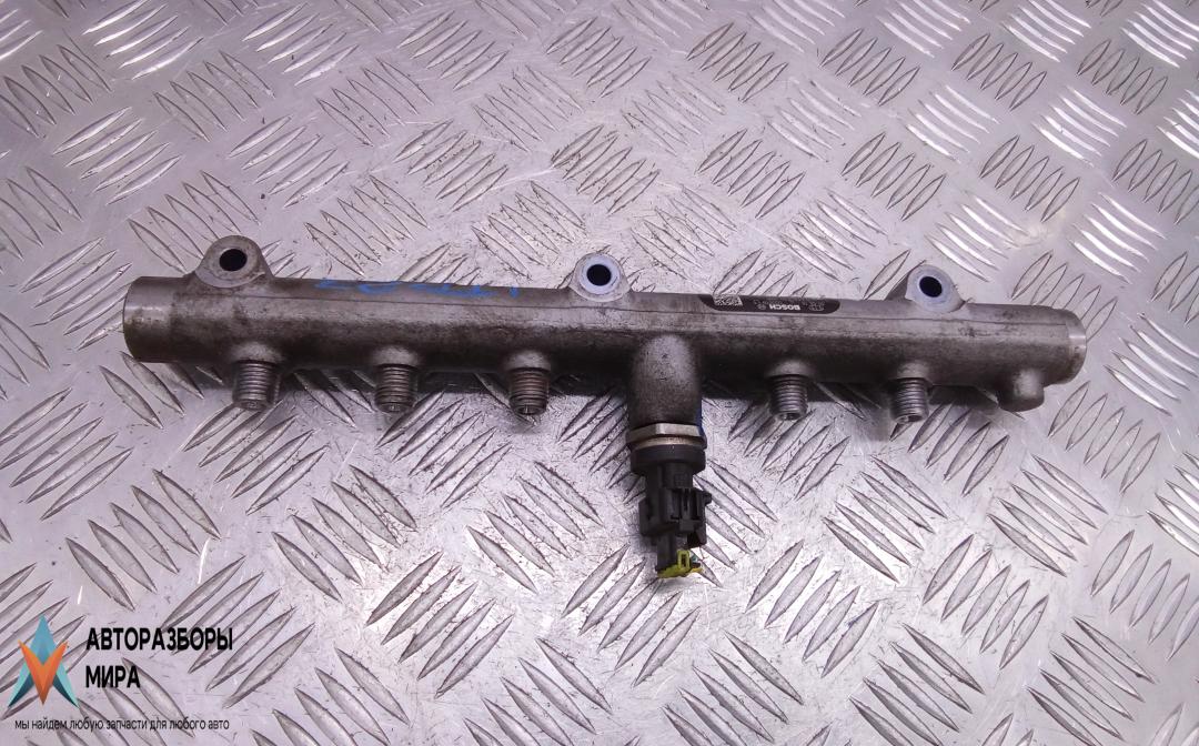 топливная рампа Hyundai H-1 Starex 1997 2010, 2.5 л., дизель, МКПП, минивэн, 314004A450, 0445214198 - фото №1