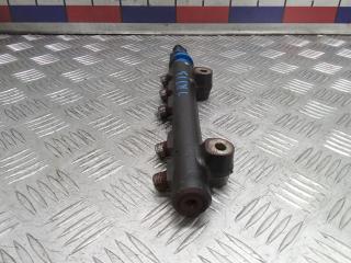 топливная рампа Ford Focus 3 поколение [рестайлинг] 2015, 1.5 л., дизель, МКПП, универсал, 150910956