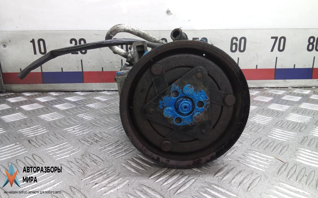 компрессор кондиционера Nissan Juke YF15 2010, 1.5 л., дизель, МКПП, хетчбэк 5 дв., 2763000Q3D, 8200953359A - фото №1