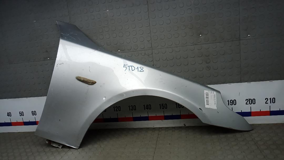 крыло переднее правое BMW 5 серия E60/E61 2005, 3.0 л., D 530d, дизель, АКПП, седан - фото №1