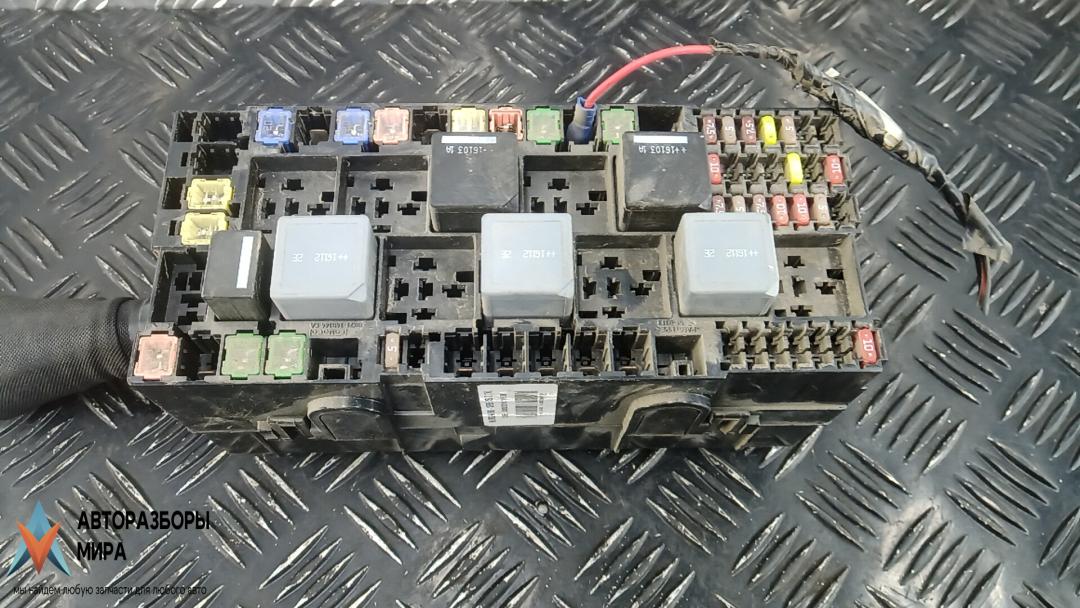 блок предохранителей Ford Transit 8 поколение 2016, 2.2 л., дизель, МКПП, микроавтобус - фото №1