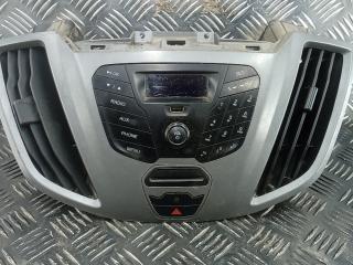 магнитола Ford Transit 8 поколение 2016, 2.2 л., дизель, МКПП, микроавтобус