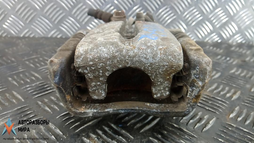 суппорт задний правый Kia Ceed 2 поколение 2014, 1.4 л., дизель, МКПП, хетчбэк 5 дв. - фото №1