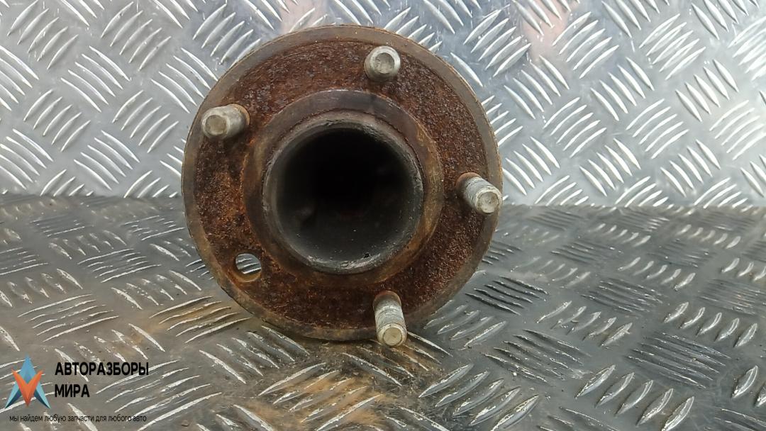 ступица задняя левая Ford Kuga 2 поколение 2014, 2.0 л., дизель, МКПП, внедорожник 5 дв. - фото №1