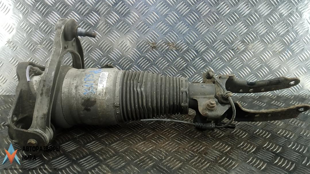 Стойка Audi Q7 4L 2007, 3.0 л., D TDI, дизель, АКПП, внедорожник 5 дв., 7L8616039B, 7L8616039D, 7L8616403B - фото №1