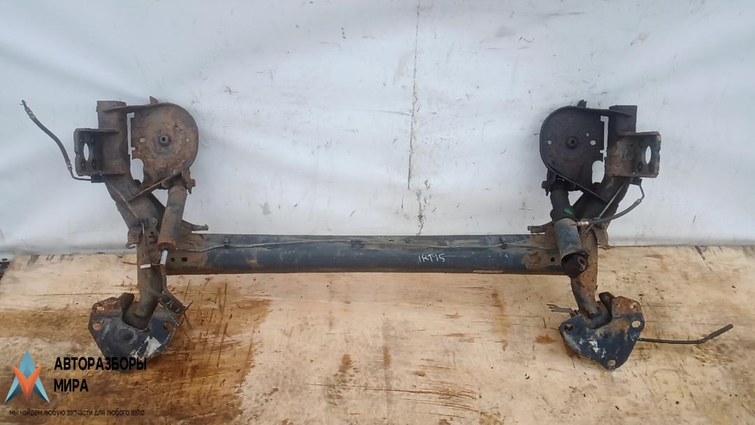 балка задняя Renault Kangoo 2 поколение 2011, 1.5 л., дизель, МКПП - фото №1