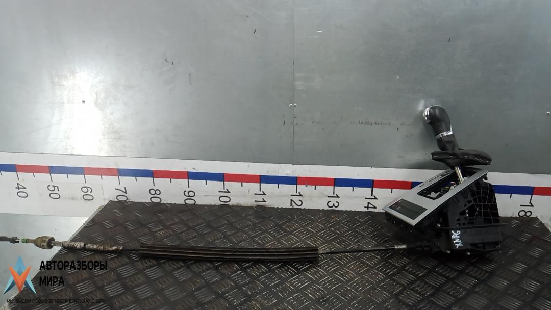 кулиса Skoda Octavia 3 поколение (A7) 2014, 1.6 л., дизель, АКПП, хетчбэк 5 дв., 5Q2713025J, 5E2713123G - фото №1