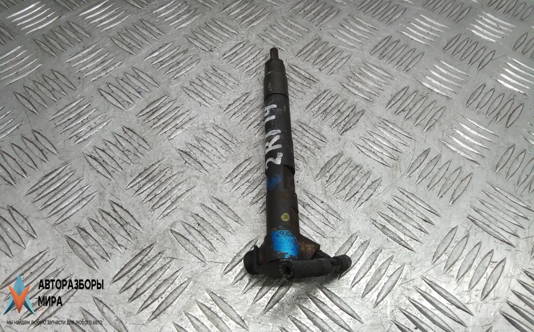 форсунка Mercedes-Benz Vito W447 2014, 2.2 л., CDI 113, дизель, МКПП, минивэн, A6510704987 - фото №1