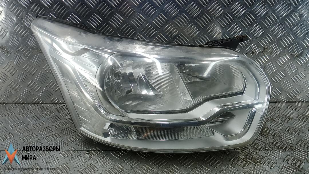 фара правая Ford Transit 8 поколение 2014, 2.2 л., дизель, МКПП - фото №1