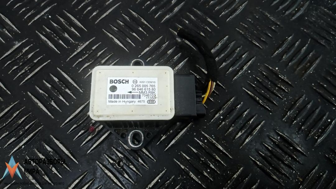 датчик ускорения Citroen C4 2 поколение 2014, 1.6 л., HDi 8V, дизель, МКПП, хетчбэк 5 дв., 0265005765, 96646615580 - фото №1