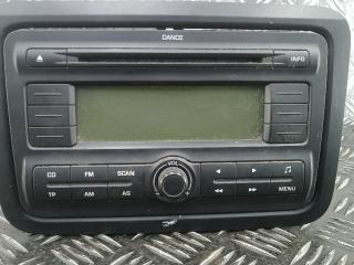 магнитола Skoda Fabia 2 поколение (5J) 2007, 1.2 л., 12V, бензин, МКПП, хетчбэк 5 дв., 5J0035161