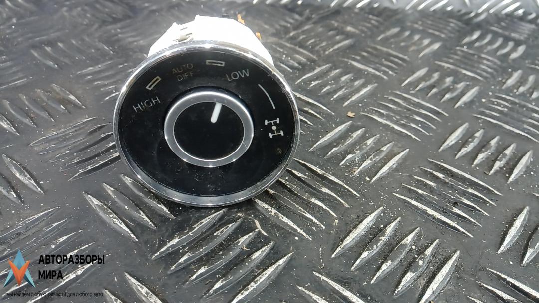 блок управления подвеской Volkswagen Touareg 1 поколение 2004, 3.2 л., бензин, АКПП, внедорожник 5 дв., 7L6941435K - фото №1